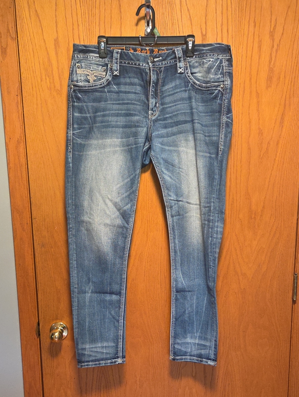 Rock Revival Women's Easy Skinny Blue Washed Jeans. Size 34. Inseam 32.